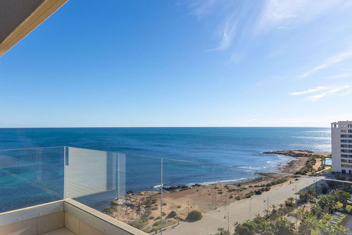 Penthouse sale in  Ático en Punta Prima, Torrevieja, Torrevieja photo 3