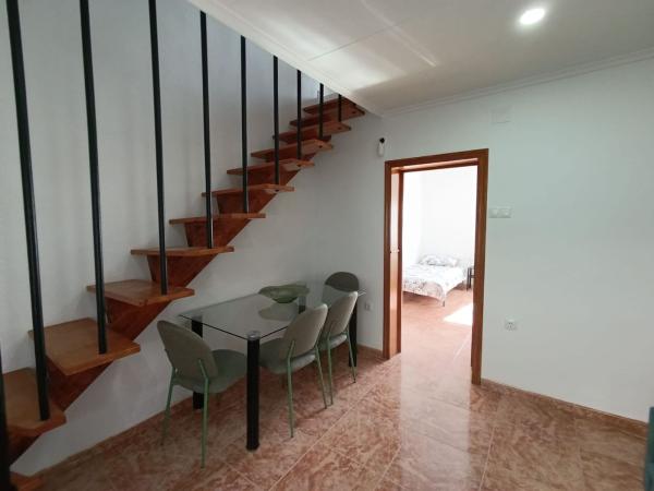Duplex en venta en Dúplex en Villa De Chiva, Virgen del Remedio - Parque lo Morant, Alicante / Alacant, Alicante / Alacant photo 2