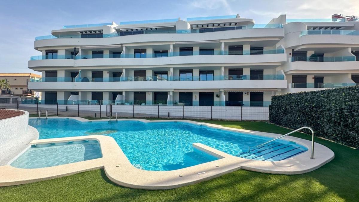 Venta de piso en Piso en Playa Flamenca, Orihuela, Orihuela
photo 2