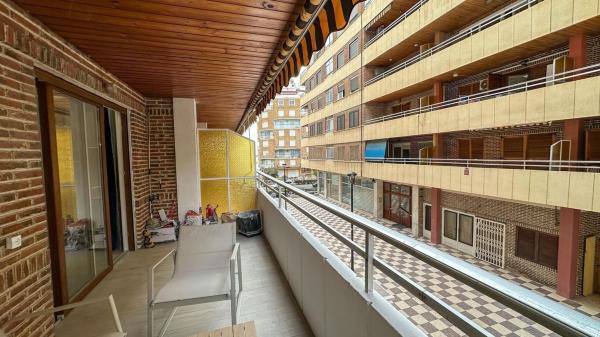 Sale of flat in Piso en Playa de los Náufragos, Torrevieja, Torrevieja
 photo 4