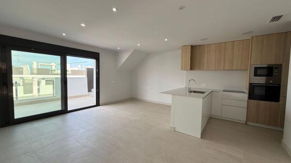 Продажа квартиры на Piso en Centro - Muelle Pesquero, Torrevieja, Торревьеха
photo 1