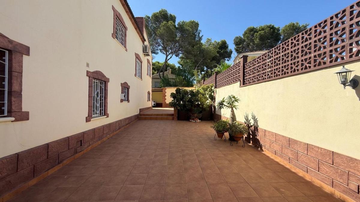 Propiedades en venta y alquiler en España photo 5