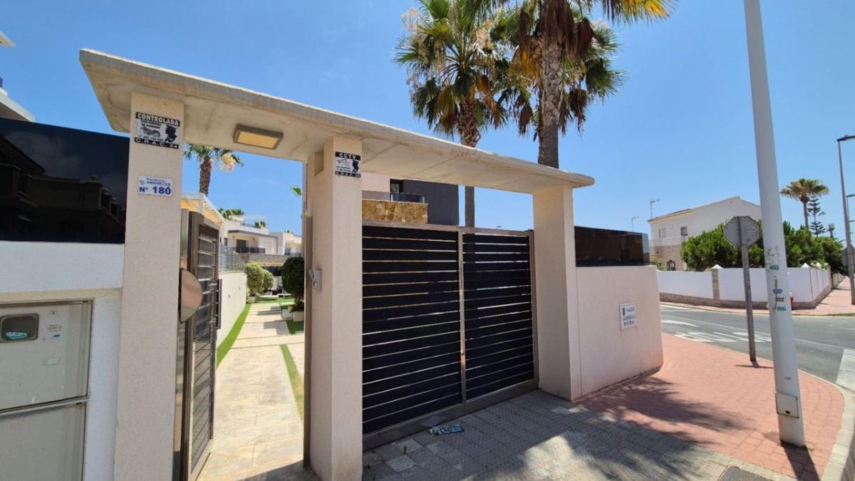 Propiedades en venta y alquiler en España photo 4