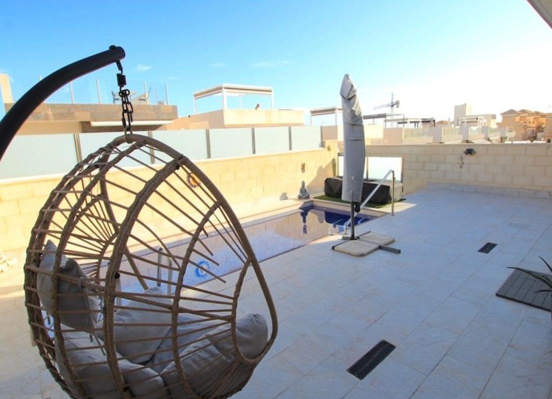 Продажа отдельного шале в Casa o chalet en Calle Duero, Villamartín, Orihuela, Ориуэла photo 5