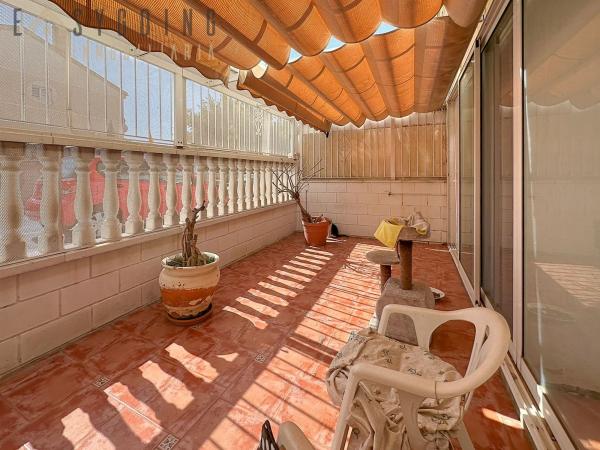 Chalet adosado en Logroño, Centro, Santa Pola photo 1