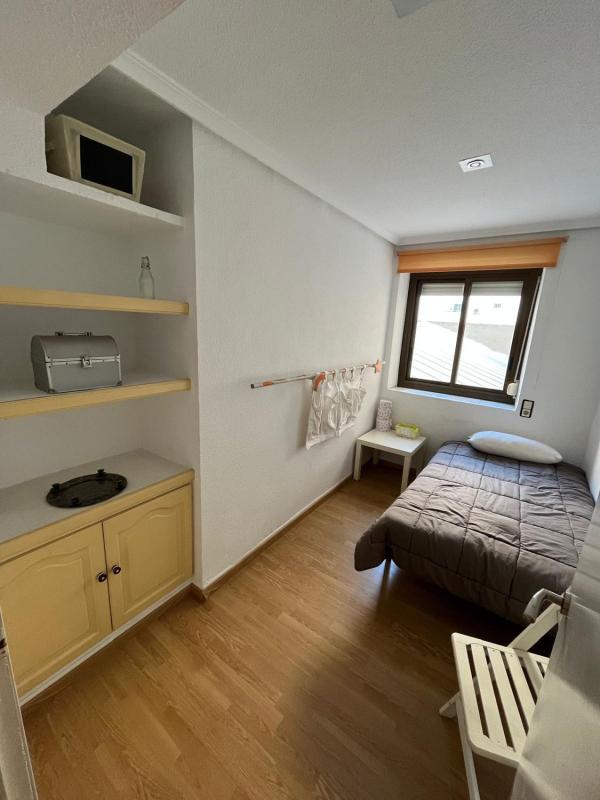 Venta de piso en Piso en Calle Pintor Lorenzo Casanova, 31, Ensanche-Diputación, Alicante / Alacant, Alicante / Alacant
photo 3