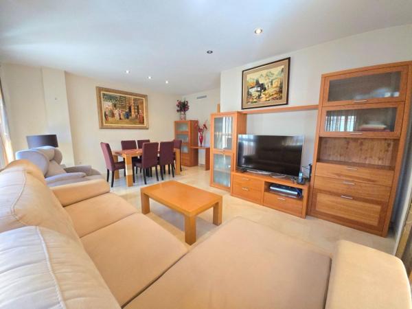 Продажа квартиры на Piso en Calle Manuel Maestre, 30, Plaza Castelar - Mercado Central, Elda, Эльда
 photo 1