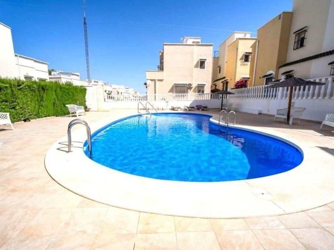 Venta de chalet adosado en Chalet adosado en La Florida, Orihuela , Orihuela photo 2