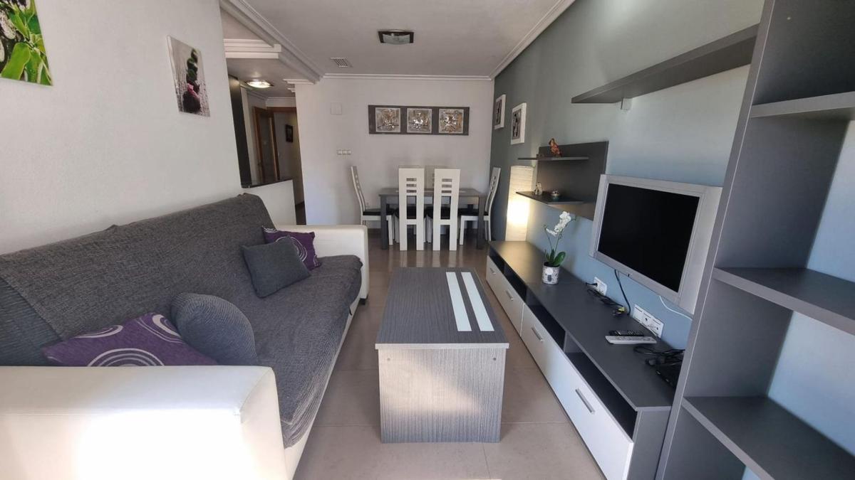 Venta de piso en Piso en Calle Apolo, 59, Centro - Muelle Pesquero, Torrevieja, Torrevieja
photo 3