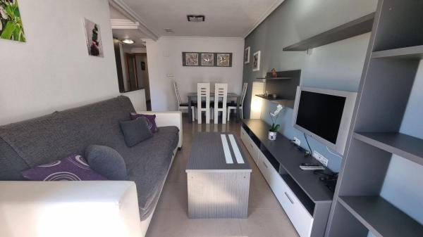 Продажа квартиры на Piso en Calle Apolo, 59, Centro - Muelle Pesquero, Torrevieja, Торревьеха
thumbnail 3