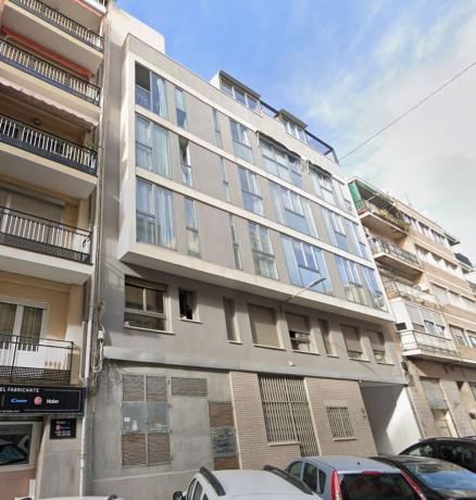 Sale of flat in Piso en Cronista Viravens, 21, Carolinas Bajas, Alicante / Alacant, Alicante
thumbnail 2