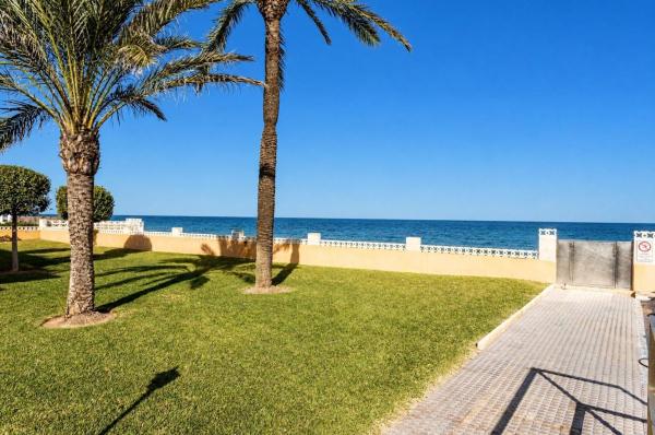 Venta de piso en Piso en Calle Cigonya, El Palmar-Los Molinos, Denia, Denia
 photo 3