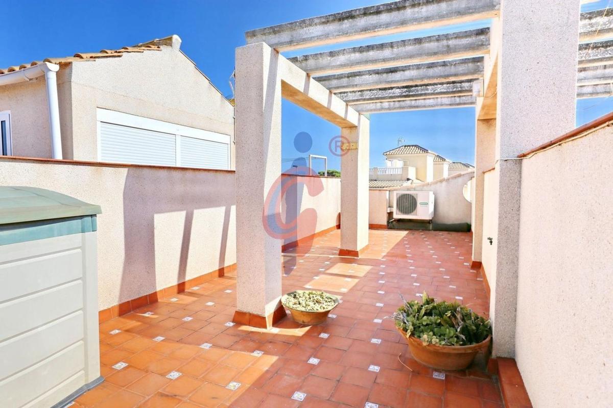 Propiedades en venta y alquiler en España photo 3