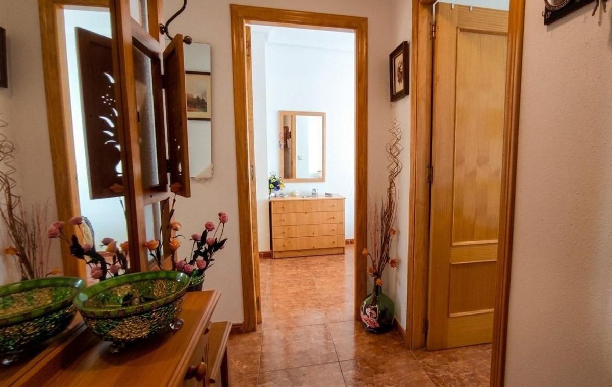 Venta de piso en Piso en Calle Helsinki, Playa de los Locos, Torrevieja, Torrevieja
photo 3