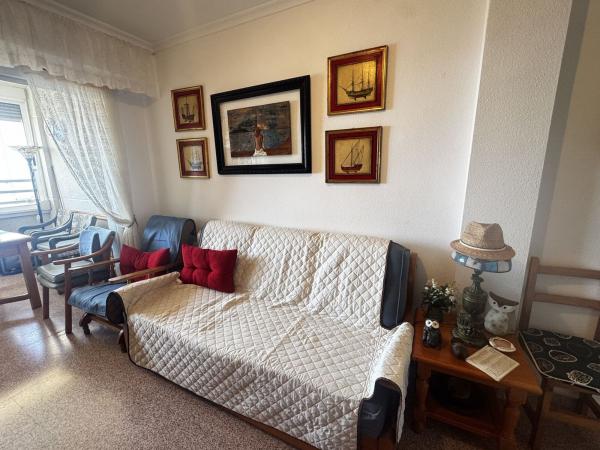 Venta de piso en Piso en Calle Málaga, Arenales del Sol, Elche / Elx, Elche / Elx
 photo 3