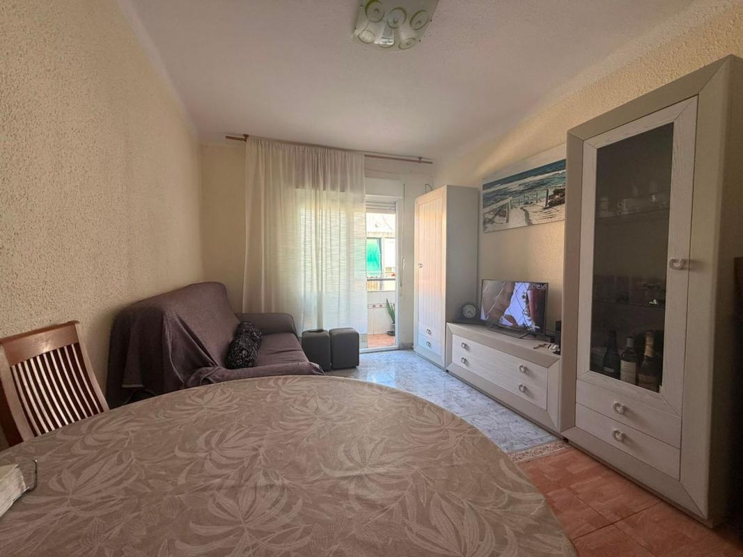 Venta de piso en Piso en Pasaje Penalva, Altozano, Alicante / Alacant, Alicante / Alacant
photo 3