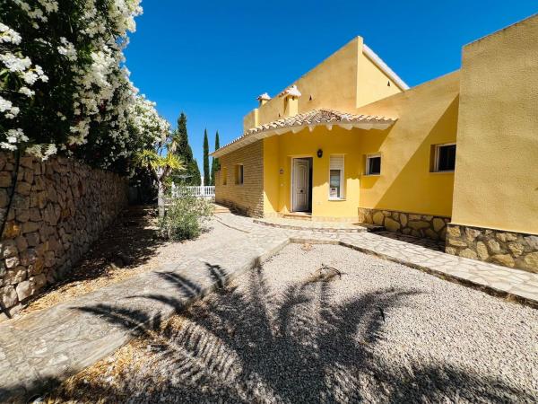 Casa o chalet independiente en La Sella, Pedreguer thumbnail 1