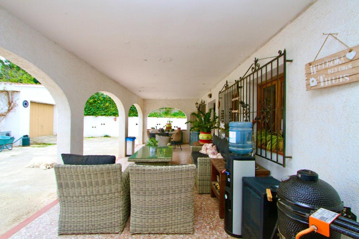 Properties for sale and rent in Spain photo 5