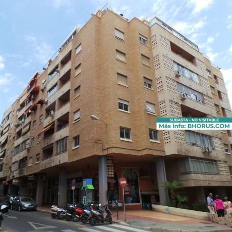 Venta de piso en Piso en Avenida de Ruzafa, Centro Urbano, Benidorm, Benidorm
thumbnail 1