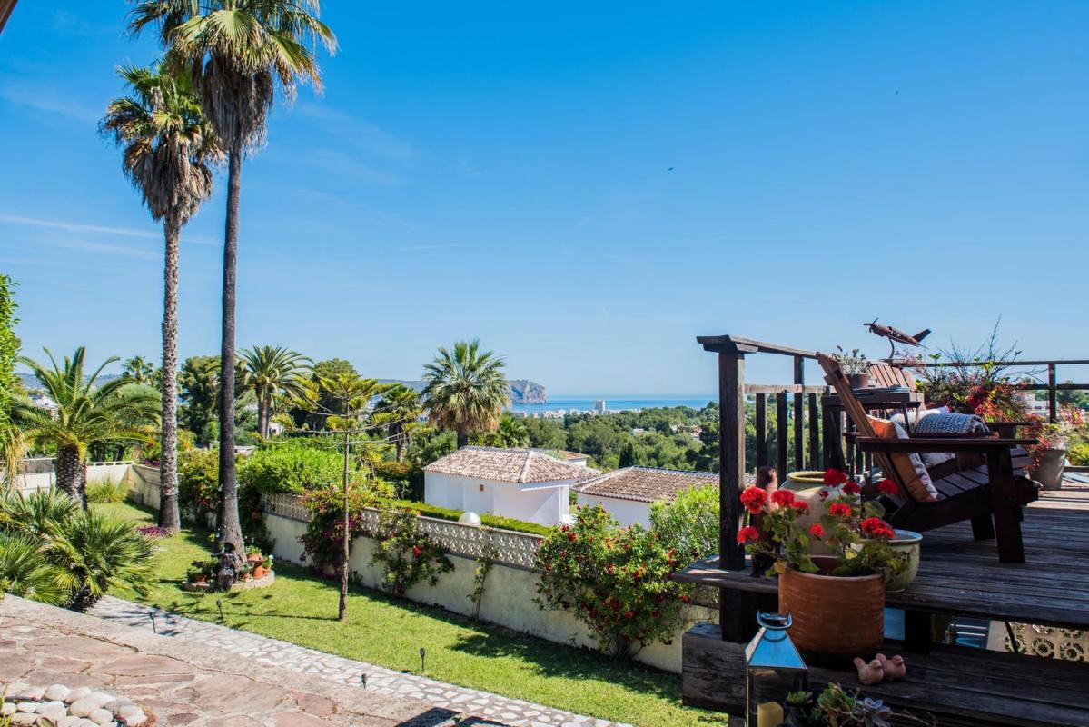 Properties for sale and rent in Spain photo 4