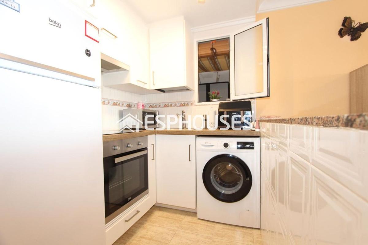 Venta de piso en Piso en Zona Pueblo, Guardamar del Segura, Guardamar del Segura
 photo 5