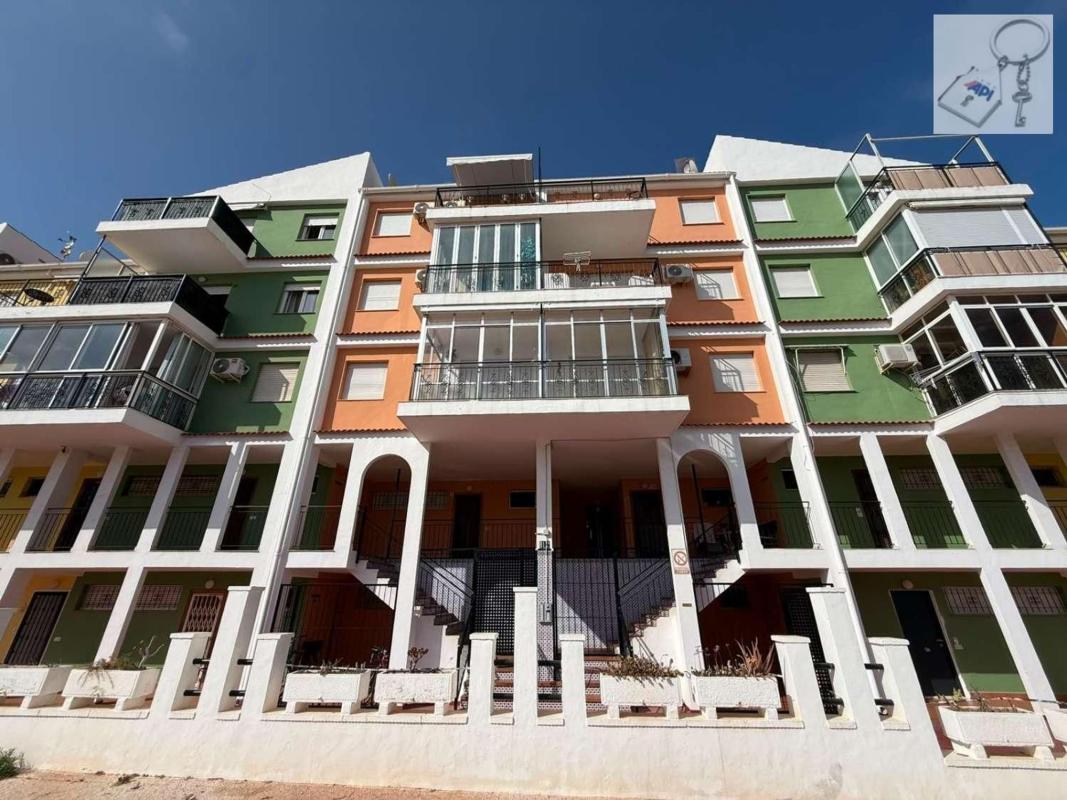 Venta de piso en Piso en Avenida Don Juan de Austria, La Veleta, Torrevieja, Torrevieja
 photo 4
