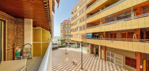 Venta de piso en Piso en El Acequión, Torrevieja, Torrevieja
photo 1