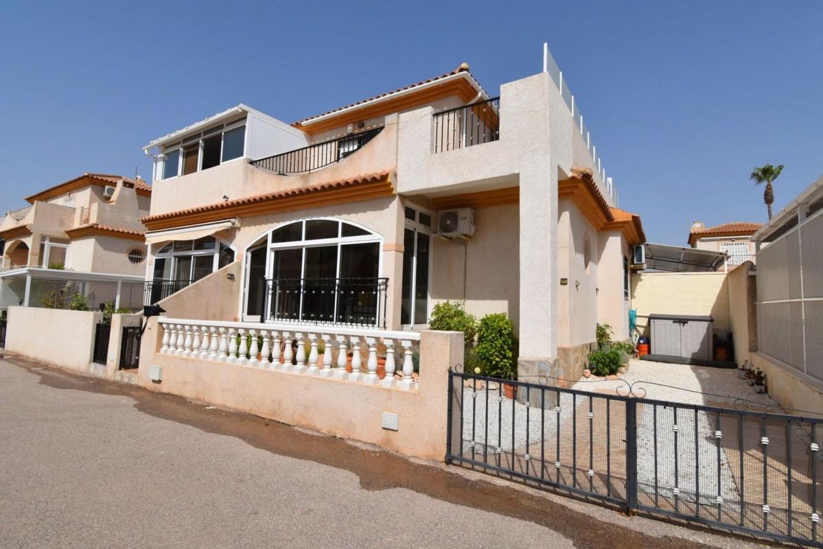 Propiedades en venta y alquiler en España photo 1