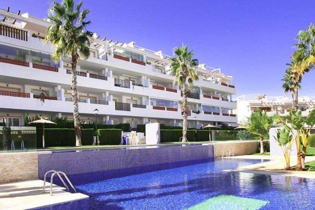 Sprzedaż mieszkania w Piso en Villamartín, Orihuela, Orihuela
photo 1