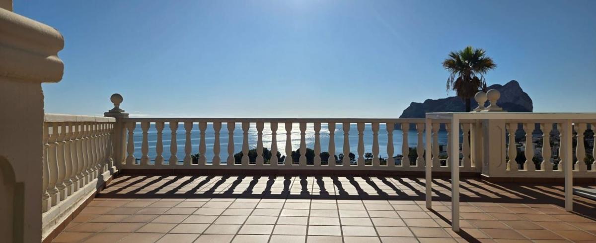 Properties for sale and rent in Spain photo 2