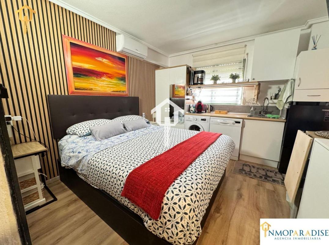 Venta de piso en Piso en Avenida de Dénia, Raval Roig-Virgen del Socorro, Alicante / Alacant, Alicante / Alacant
photo 1