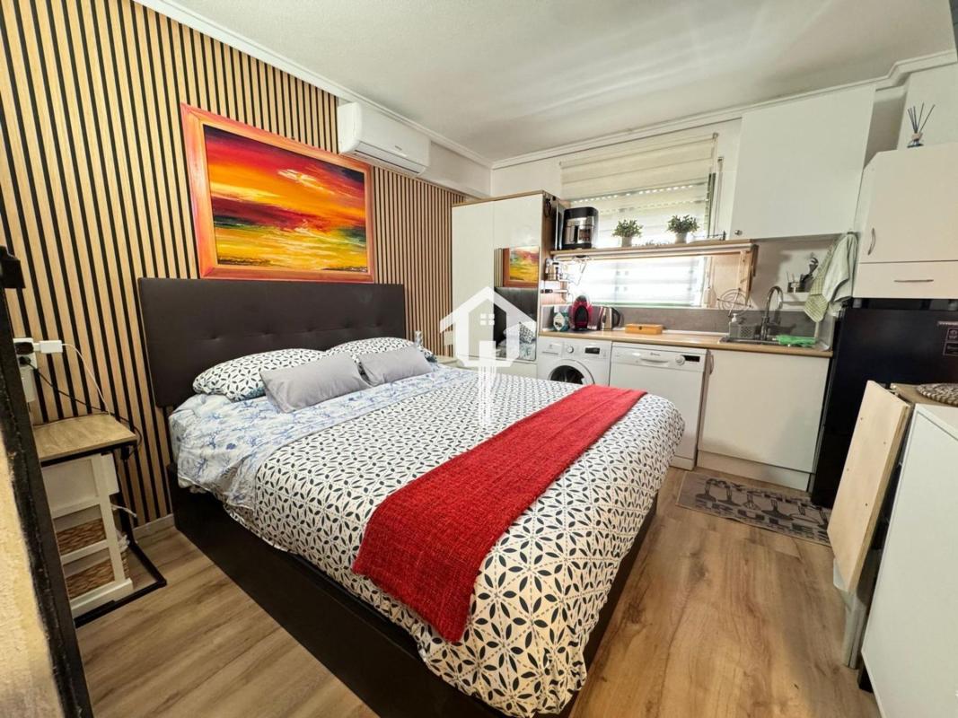 Venta de piso en Piso en Avenida de Dénia, Raval Roig-Virgen del Socorro, Alicante / Alacant, Alicante / Alacant
photo 4