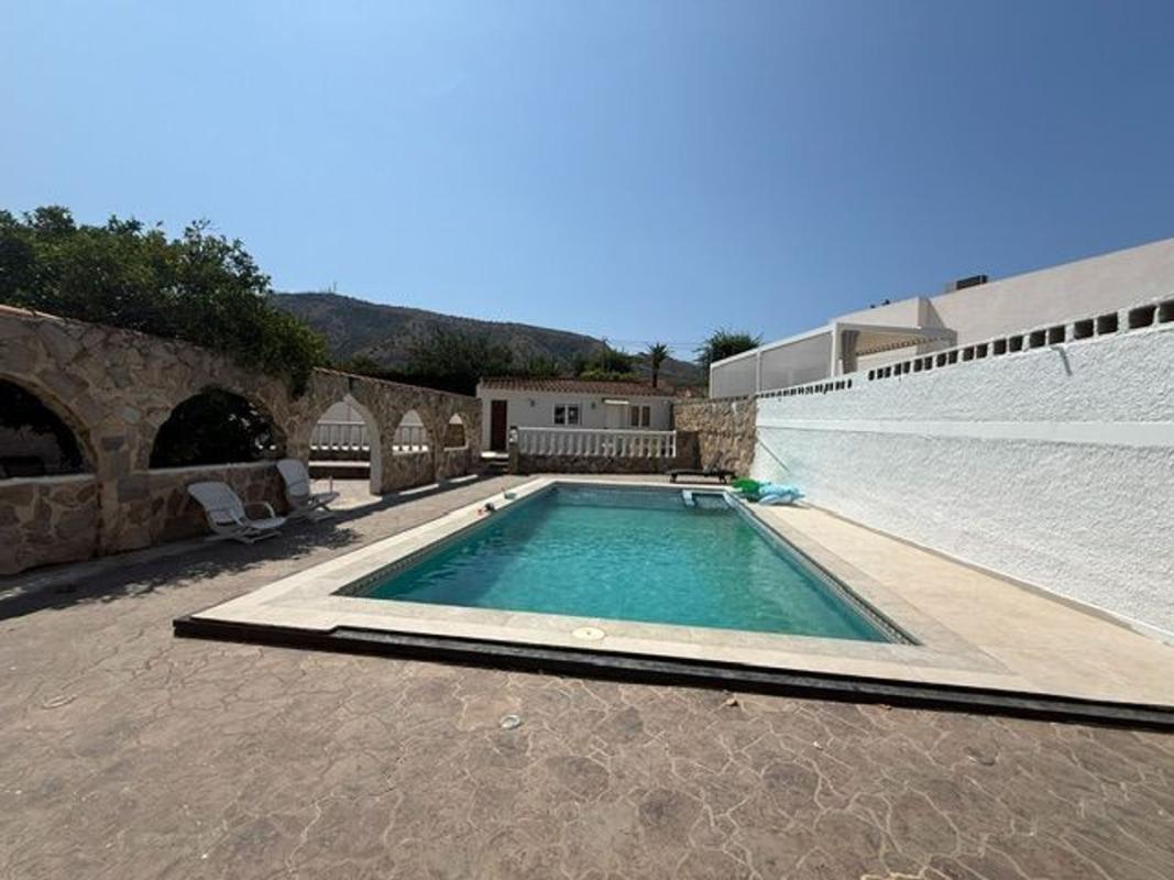 Properties for sale and rent in Spain photo 1
