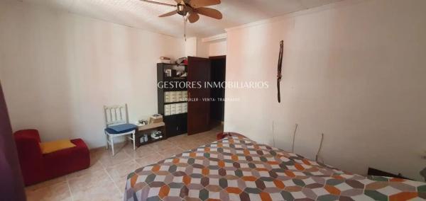 Продажа квартиры на Piso en Barri Eixample, Alcoy / Alcoi, Алкой
photo 1