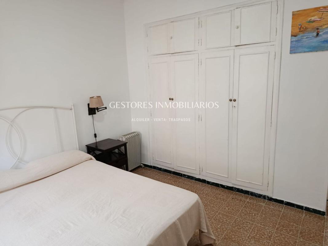Продажа квартиры на Piso en Barri Eixample, Alcoy / Alcoi, Алкой
photo 3
