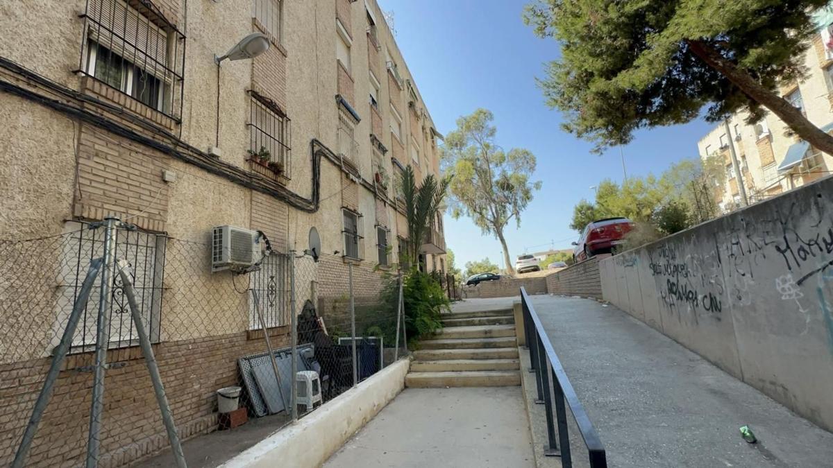Продажа квартиры на Piso en Pasaje Poeta Villaespesa, Juan XXIII, Alicante / Alacant, Аликанте / Алакант
photo 2