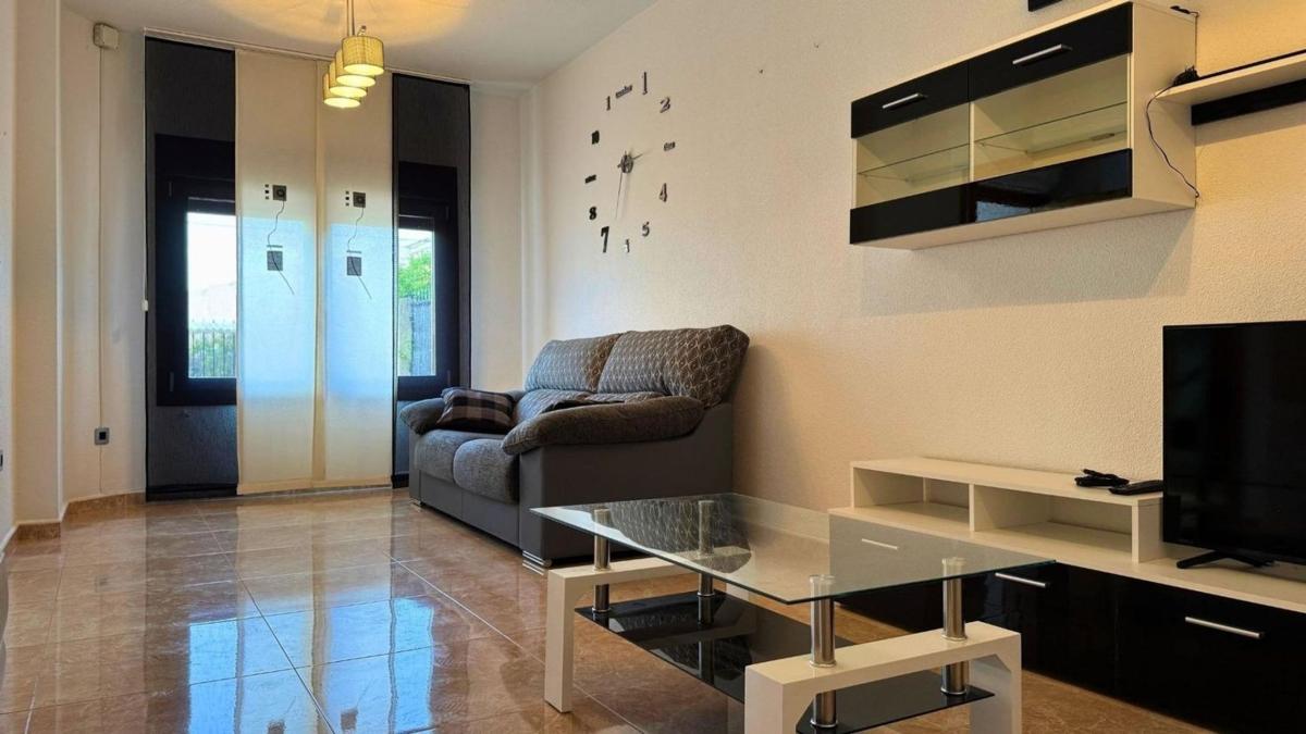 Venta de chalet independiente en Casa o chalet en Pinoso, Pinoso
photo 1