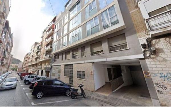 Venta de piso en Piso en Calle Cronista Viravens, 21, Carolinas Bajas, Alicante / Alacant, Alicante / Alacant
 photo 2