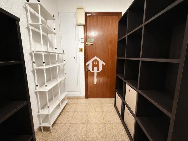 Venta de piso en Piso en Virgen del Remedio - Parque lo Morant, Alicante / Alacant, Alicante / Alacant
 photo 2