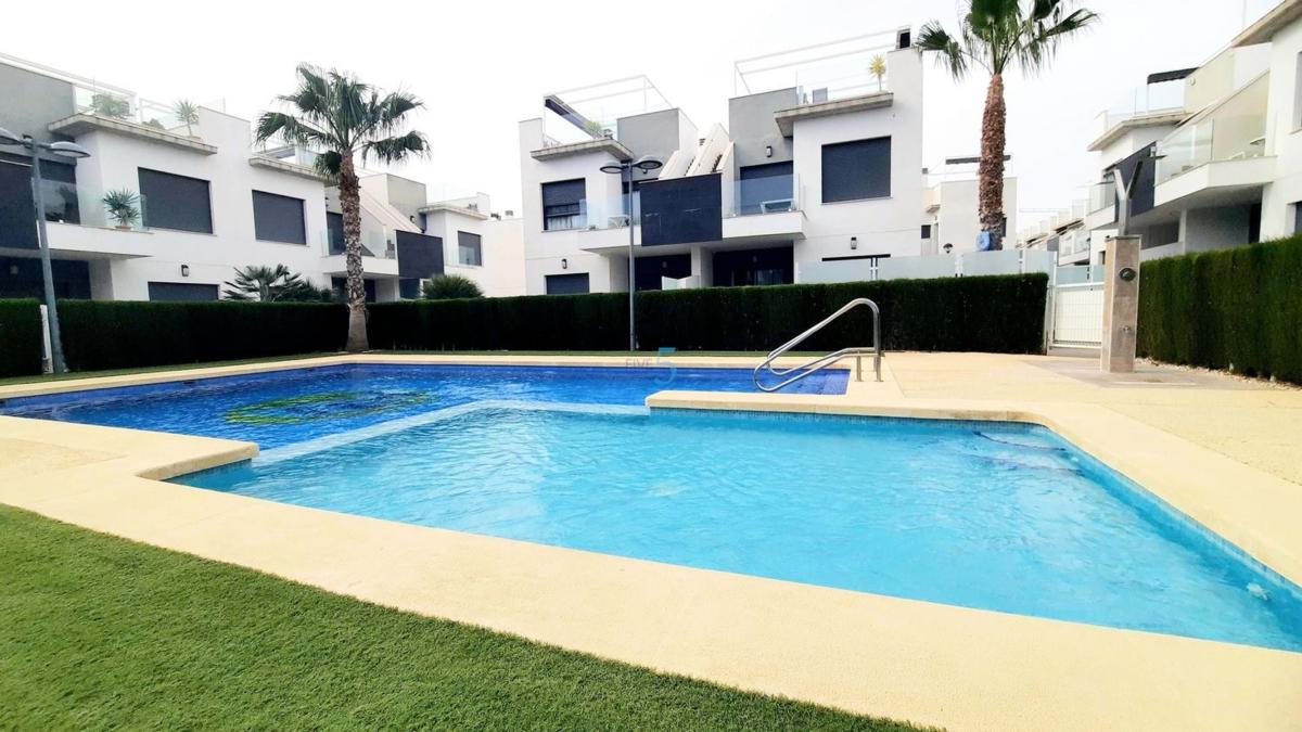 Продажа квартиры на Piso en Zona Pueblo, Pilar de la Horadada, Пилар де ла Орадада
 photo 2