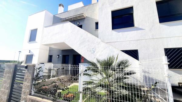 Продажа квартиры на Piso en Zona Pueblo, Pilar de la Horadada, Пилар де ла Орадада
thumbnail 2