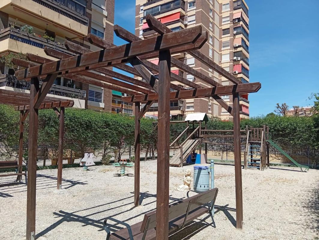 Продажа квартиры на Piso en Calle Ciudad de Bari, Benisaudet, Alicante / Alacant, Аликанте / Алакант
photo 1