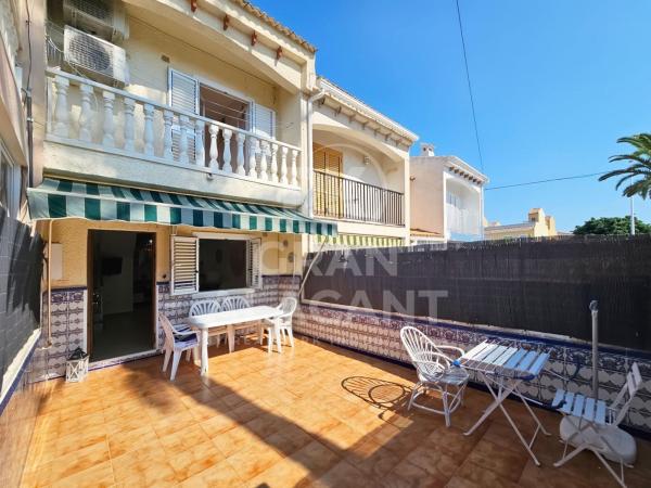 Casa o chalet independiente en Calle Río Tajo, 59, Panorama-Sierramar, Gran Alacant photo 1