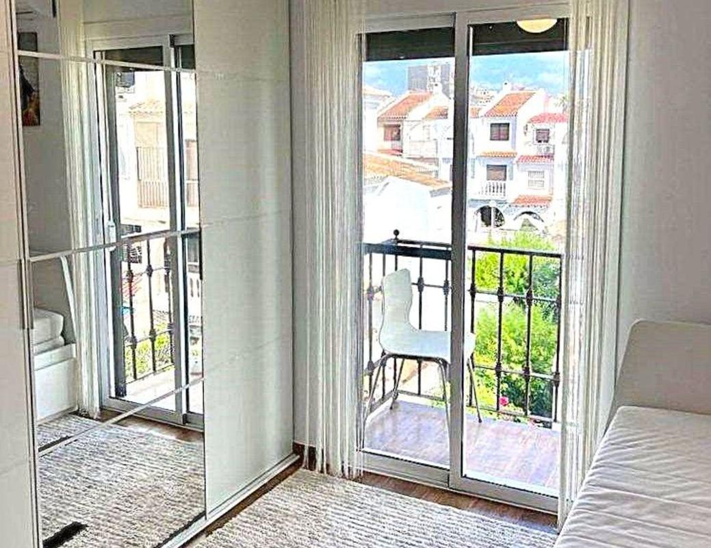 Propiedades en venta y alquiler en España photo 3