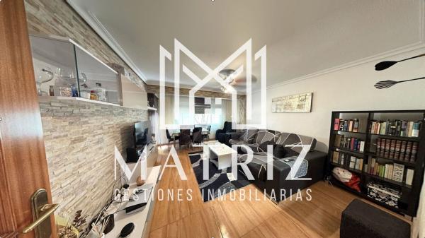 Venta de piso en Piso en Calle Labradores, Centro, San Vicente del Raspeig, San Vicente del Raspeig
photo 1