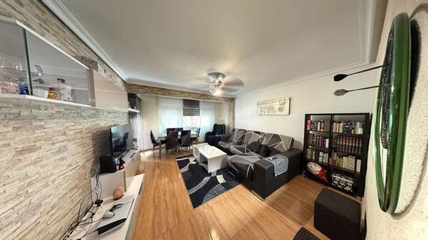 Venta de piso en Piso en Calle Labradores, Centro, San Vicente del Raspeig, San Vicente del Raspeig
thumbnail 1
