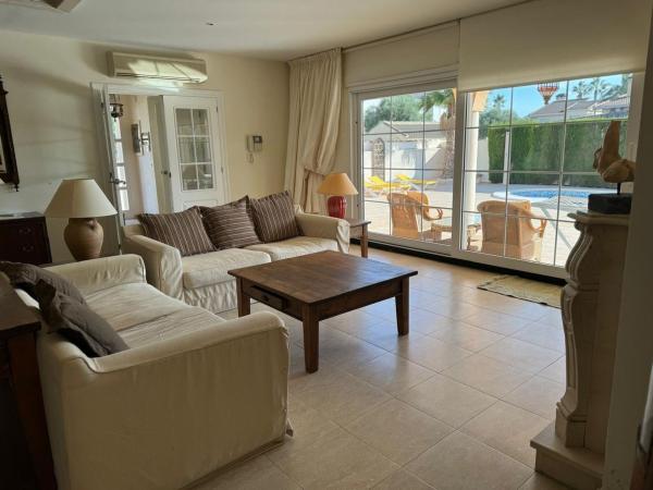 Casa o chalet independiente en La Zenia, Orihuela thumbnail 1