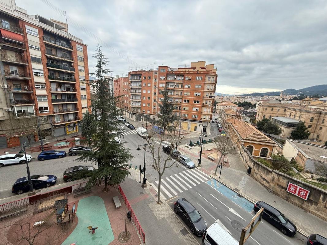 Продажа квартиры на Piso en Barri Santa Rosa, Alcoy / Alcoi, Алкой
 photo 3