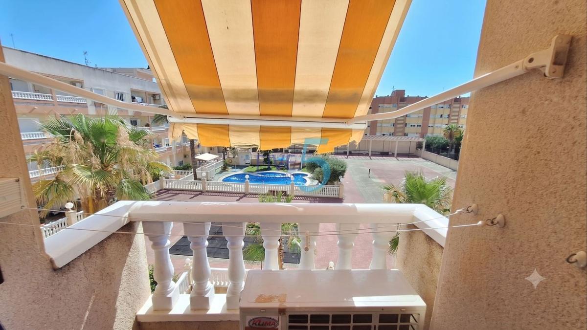 Venta de estudio en Estudio en Antonio Machado, Torrevieja, Torrevieja photo 1
