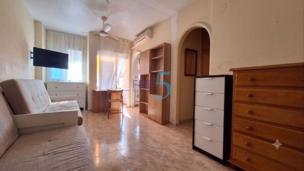Estudio en venta en Estudio en Antonio Machado, Torrevieja, Torrevieja photo 4